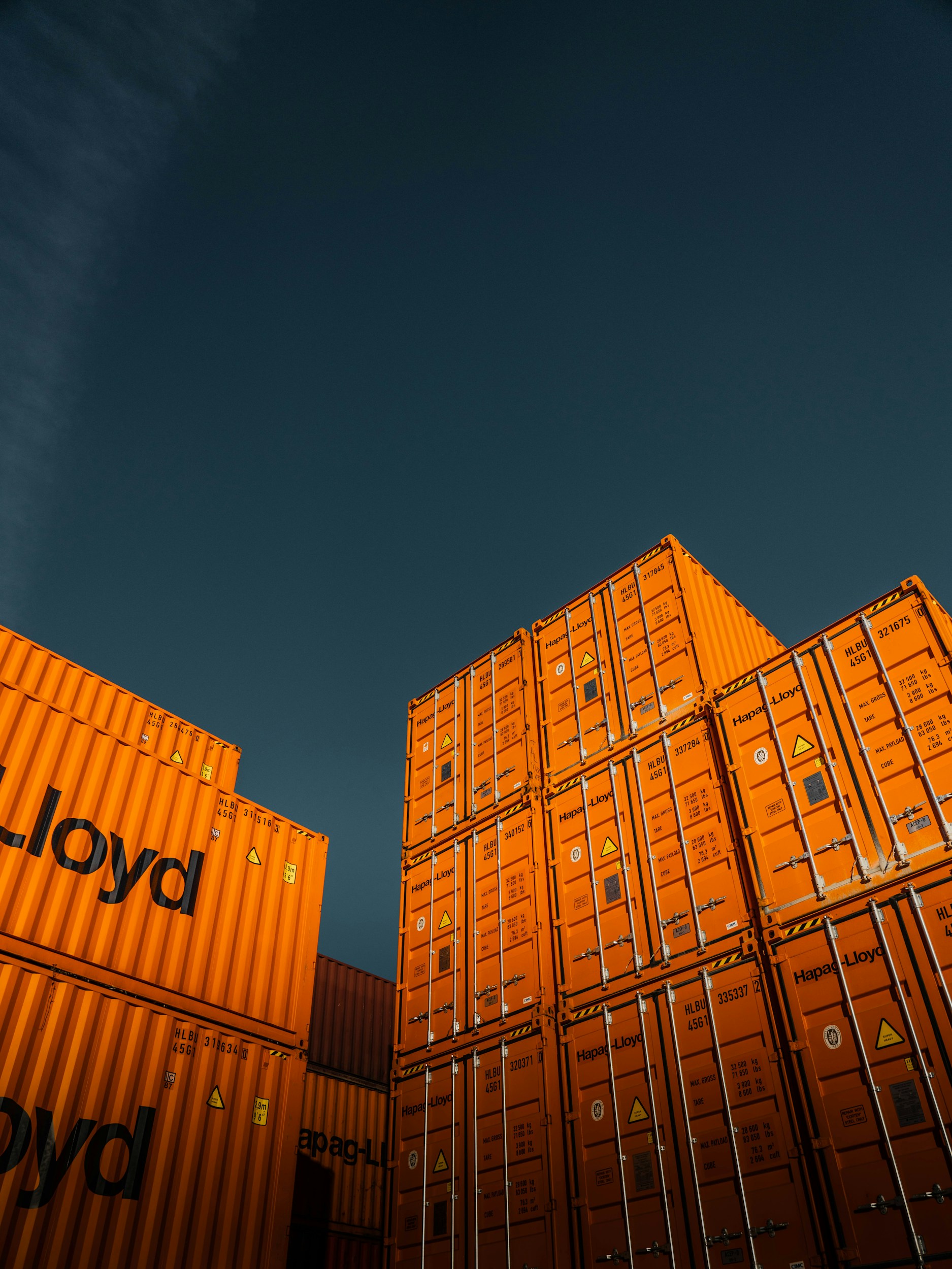Trucksy Shipping Containers